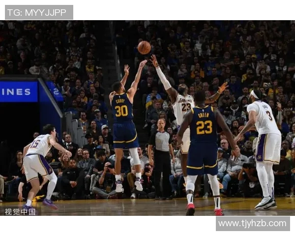 公牛队与勇士队精彩对决图片集锦展现篮球魅力与激情瞬间